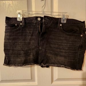 Black Mini Levi Denim Skirt